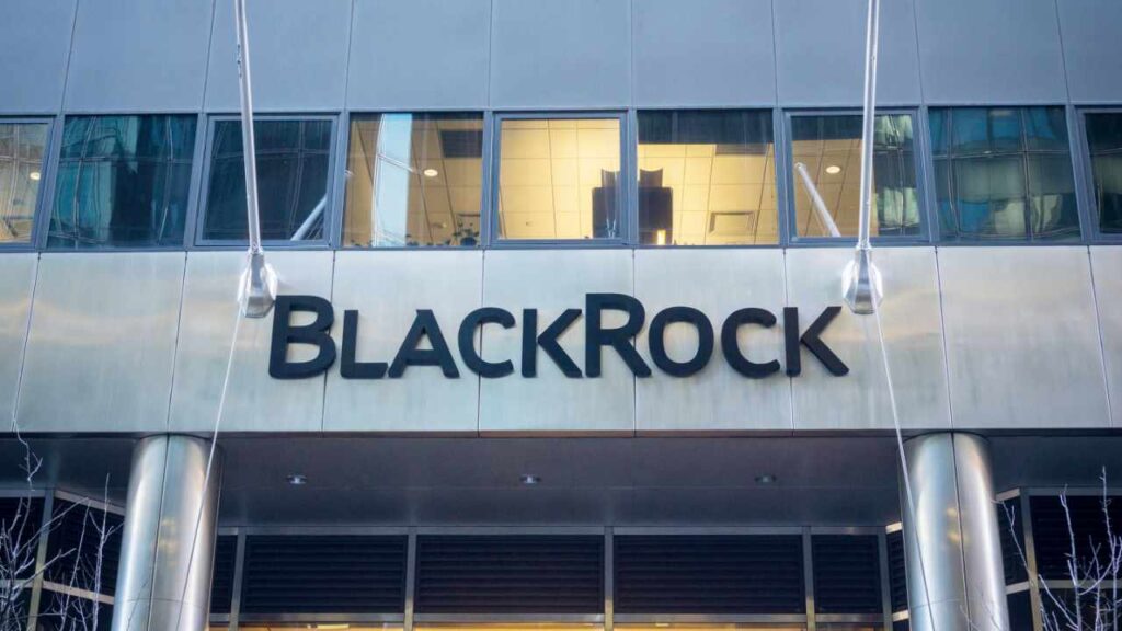 blackrock moves closer to launching spot bitcoin etf 4