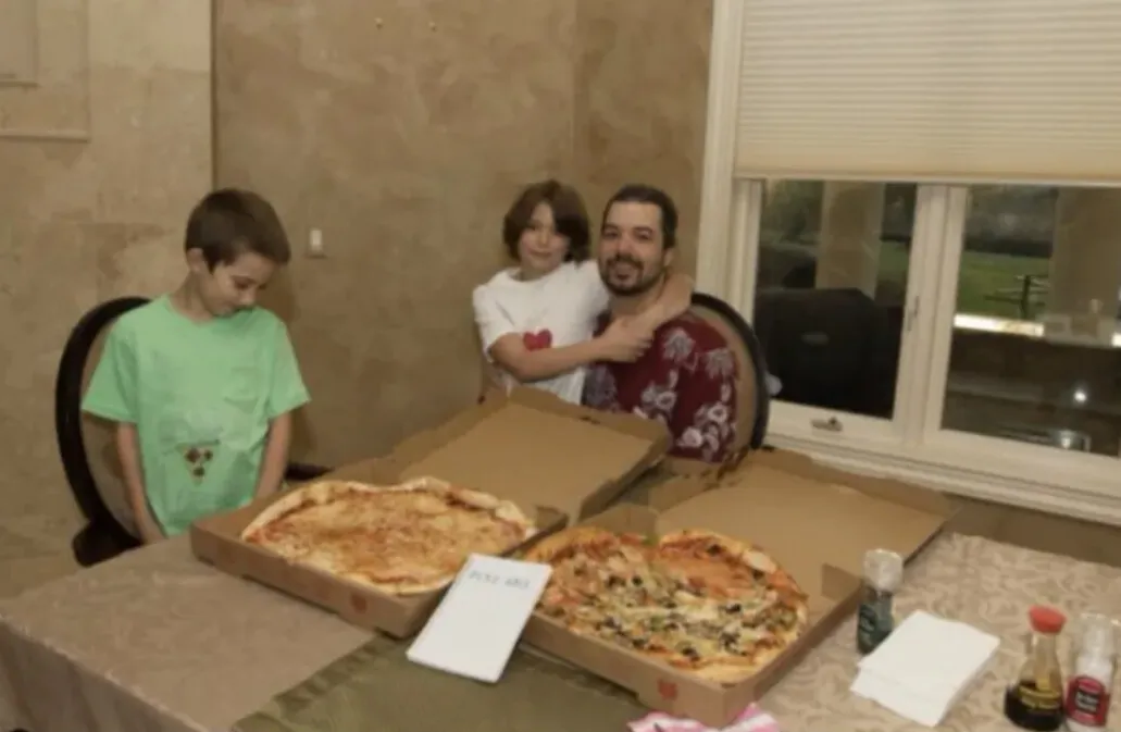 the 990 million pizza a tale of laszlo hanyecz and his 10000 bitcoins